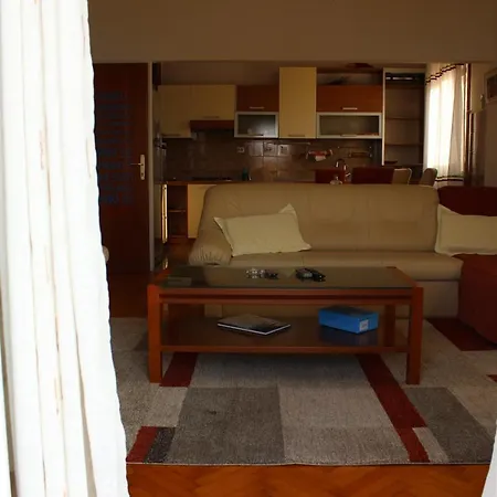 Sweet Life Apartment